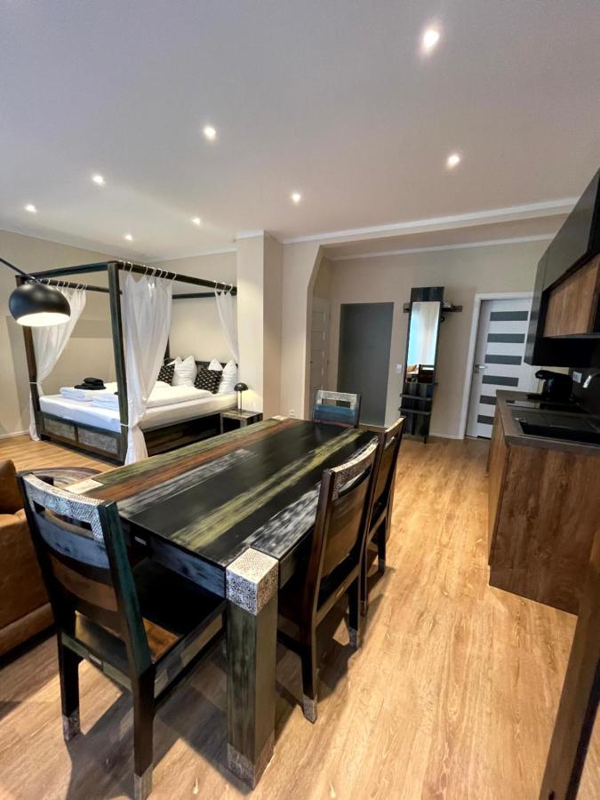 Stadtvilla Apartments Ferienwohnungen Weinsberg Eksteriør billede